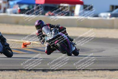 media/Dec-18-2022-SoCal Trackdays (Sun) [[8099a50955]]/Turn 2 (950am)/